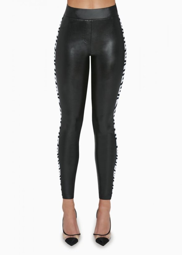 CAROLINE - Barva: černá, Materiál: viskóza / polyester / elastan, Velikost: 2XL